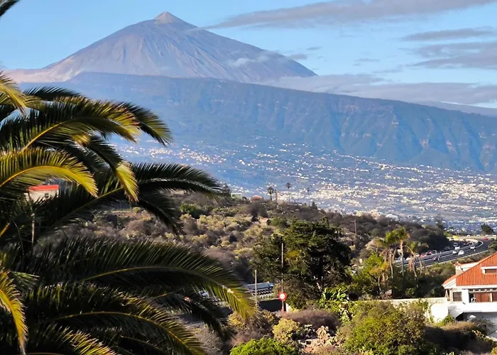 Casa vacanze Heated Pool With Sea View Tranquil Retreat At Malvasia Garden *