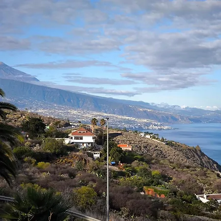Heated Pool With Sea View Tranquil Retreat At Malvasia Garden 別荘