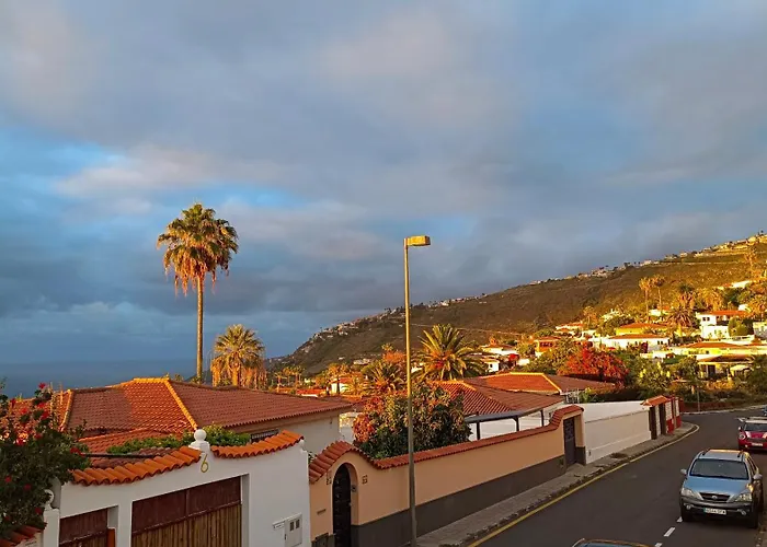 Heated Pool With Sea View Tranquil Retreat At Malvasia Garden * サウサル
